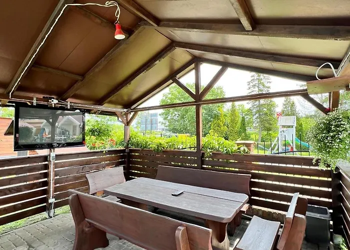 Bajkowe Zacisze - Basen, Ping-pong, Bilard 3*