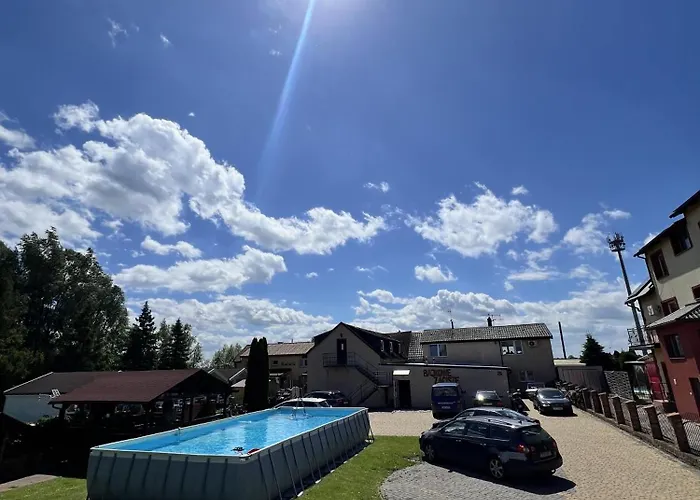 Maison d'hôtes Bajkowe Zacisze - Basen, Ping-pong, Bilard Mielno (Koszalin)