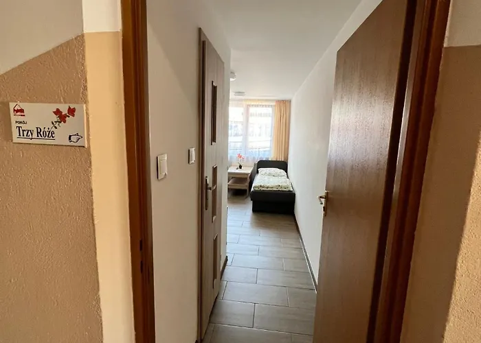 Bajkowe Zacisze - Basen, Ping-pong, Bilard 3*